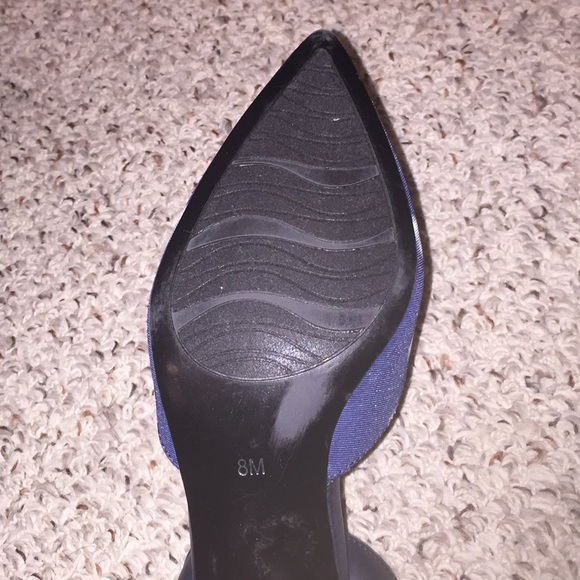 Blue Pattern Heels - Picture 4 of 5